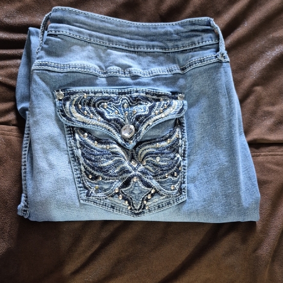 Elegant Embroidered Boot Cut Jeans - Picture 1 of 13